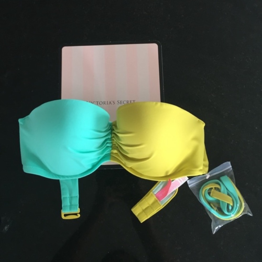 Victoria’s Secret colorblock padded underwire bandeau bikini top